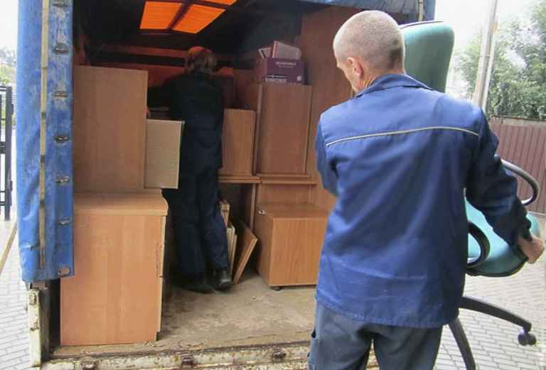 Перевозка холодильника, личных вещей, коробок из Москвы в Труженика